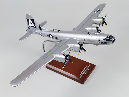 1/72 Scale B-29 Model D8329