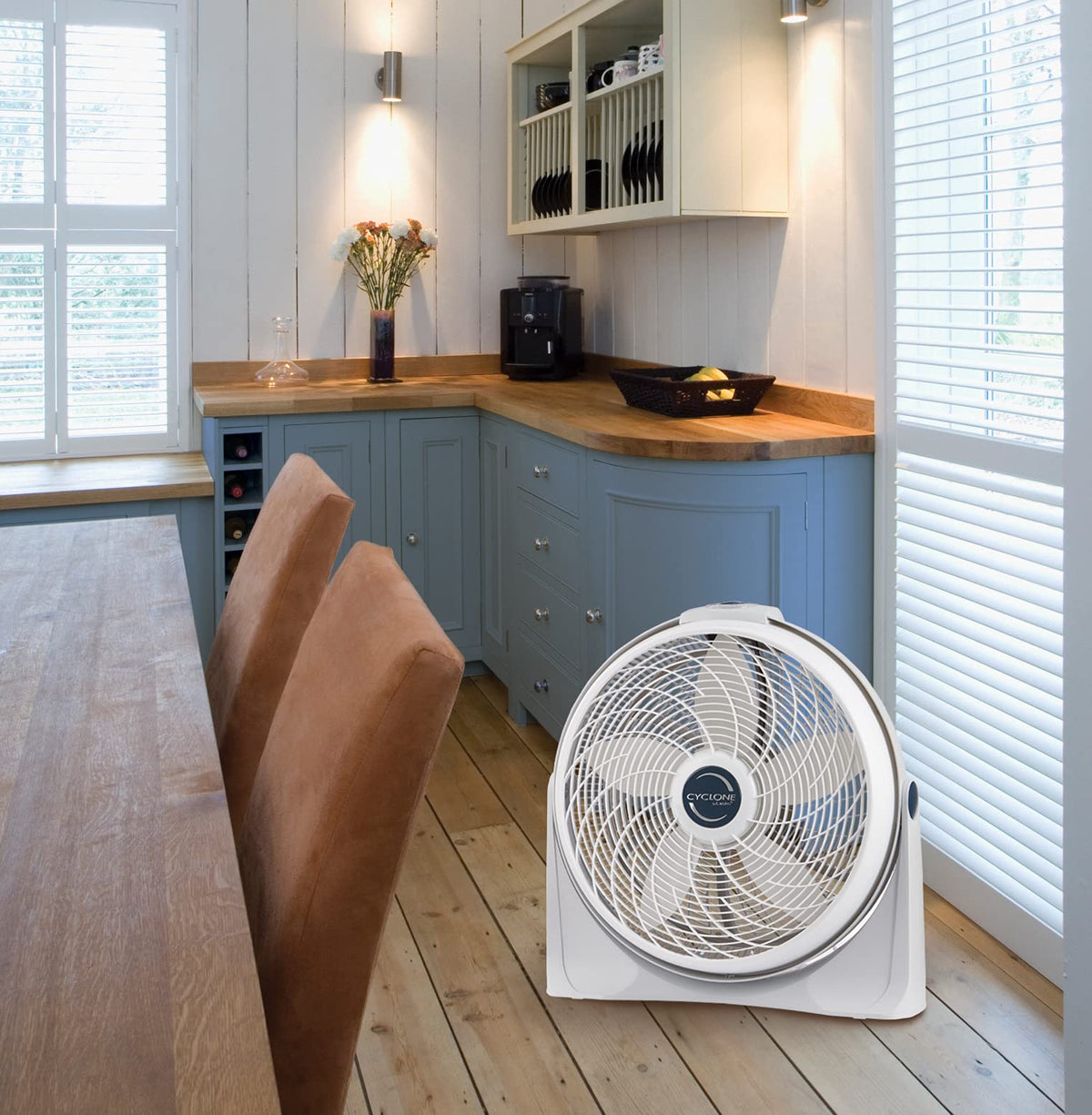 20 Inches 3 Speed White Pivoting Fan E832678